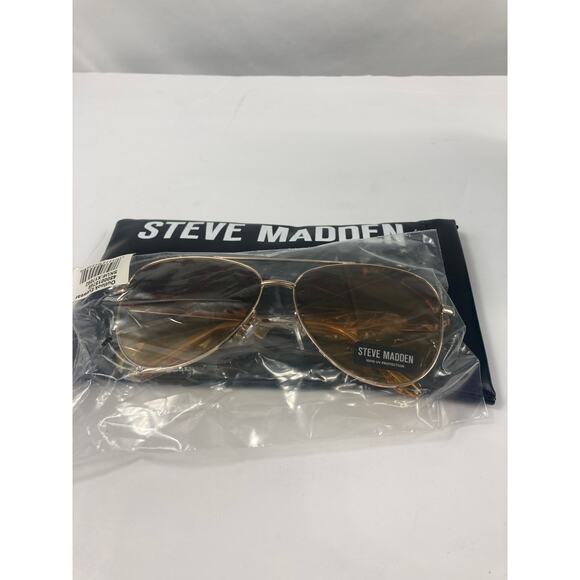 NEW Steve Madden Santana Aviator Sunglasses with yellow tone lenses - Picture 1 of 1